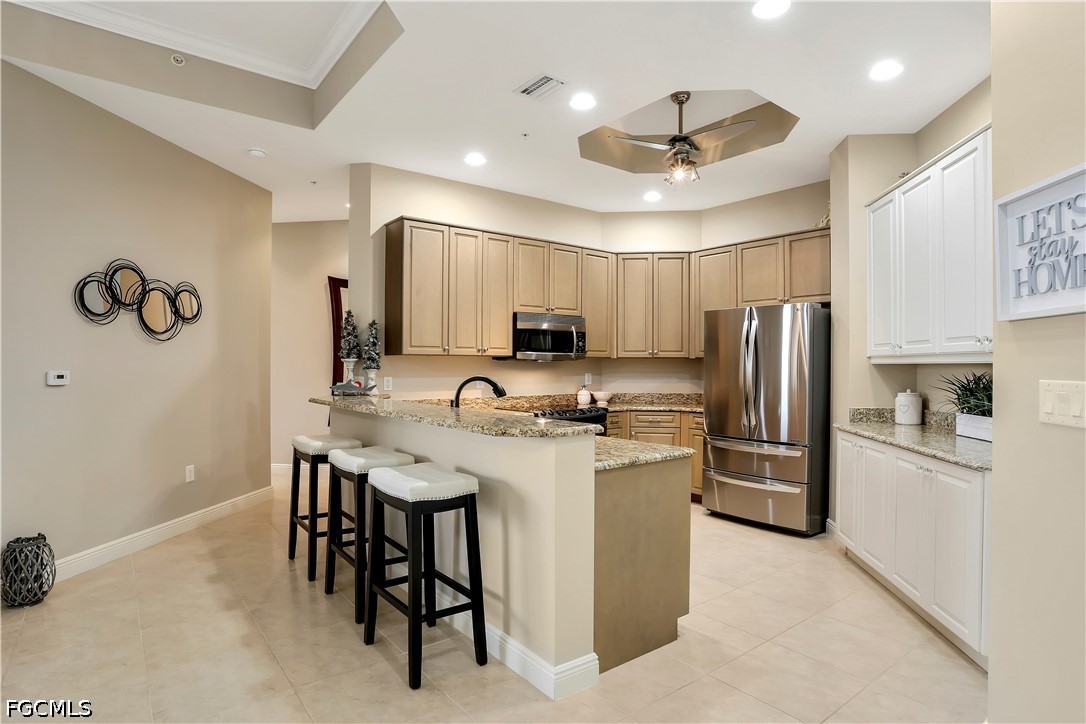 5781 Cape Harbour Dr 1410 Property Photo 7