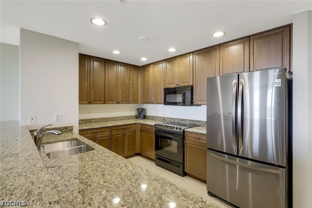 5781 Cape Harbour Dr 708 Property Photo 6