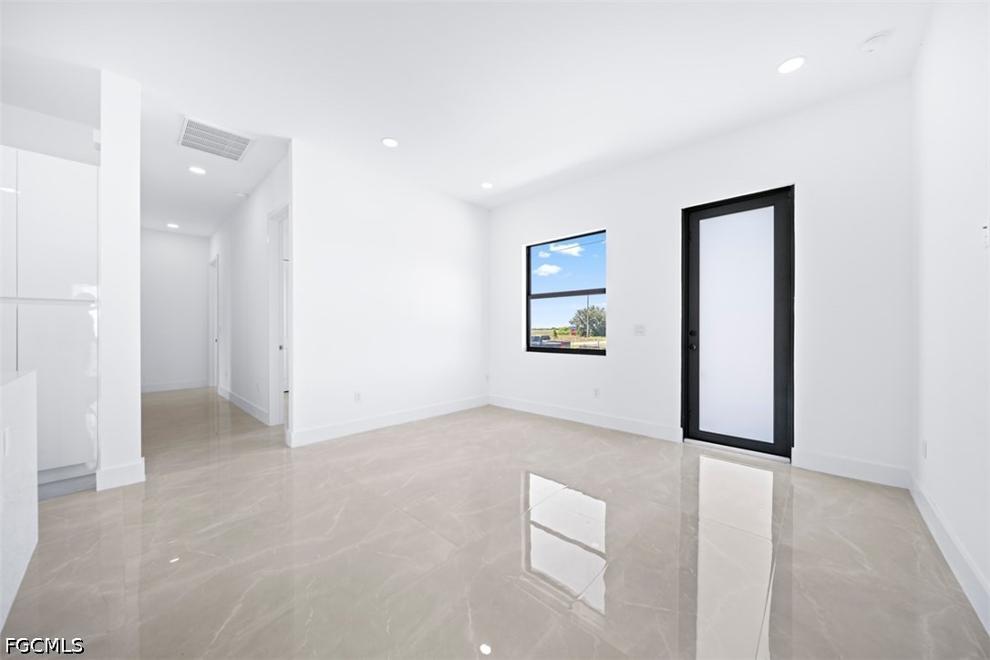 1255 Nimitz Blvd Property Photo 13