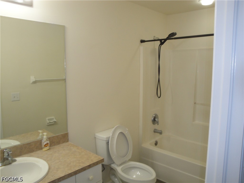1236 Bayou St Property Photo 7