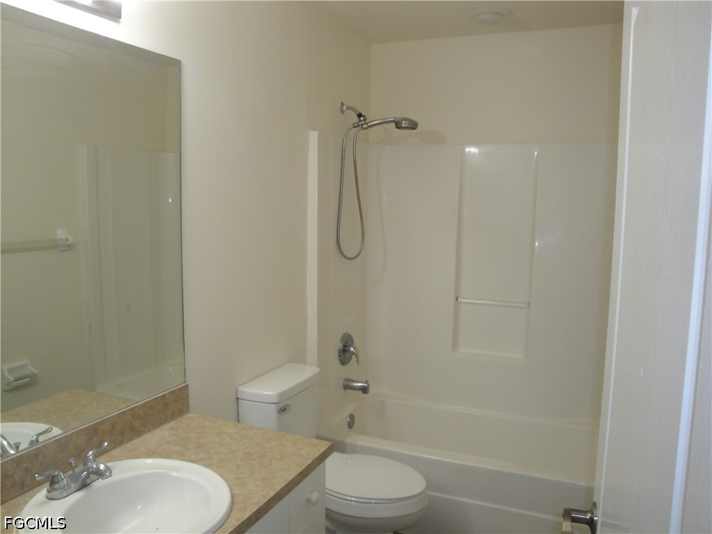 1236 Bayou St Property Photo 11