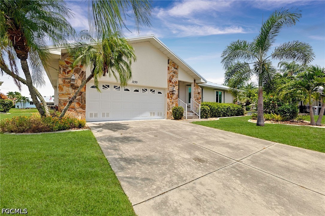 1230 Swan Ct Property Photo 45
