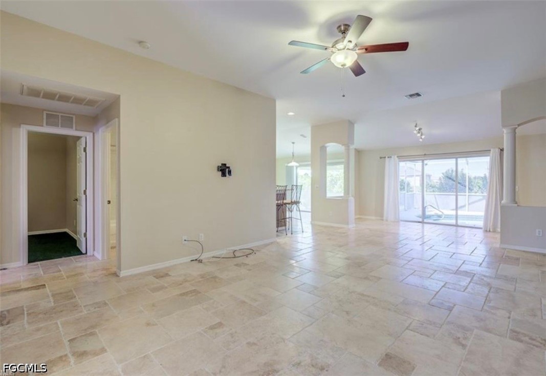 4676 Varsity Cir Property Photo 6
