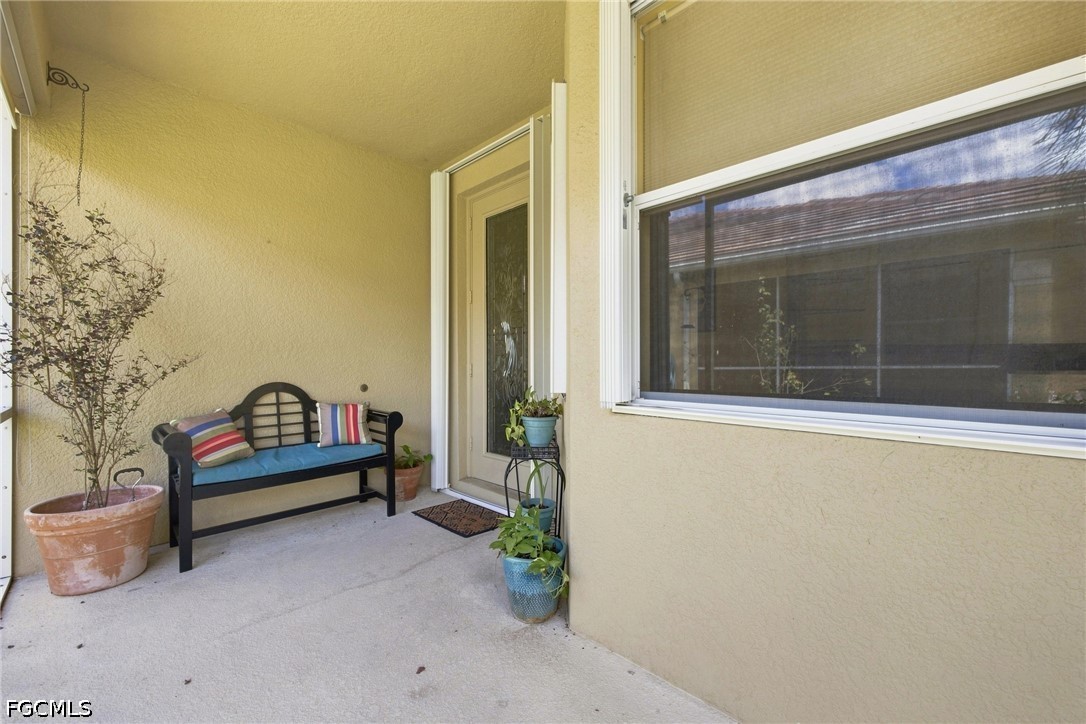 4716 Fairloop Run Property Photo 8