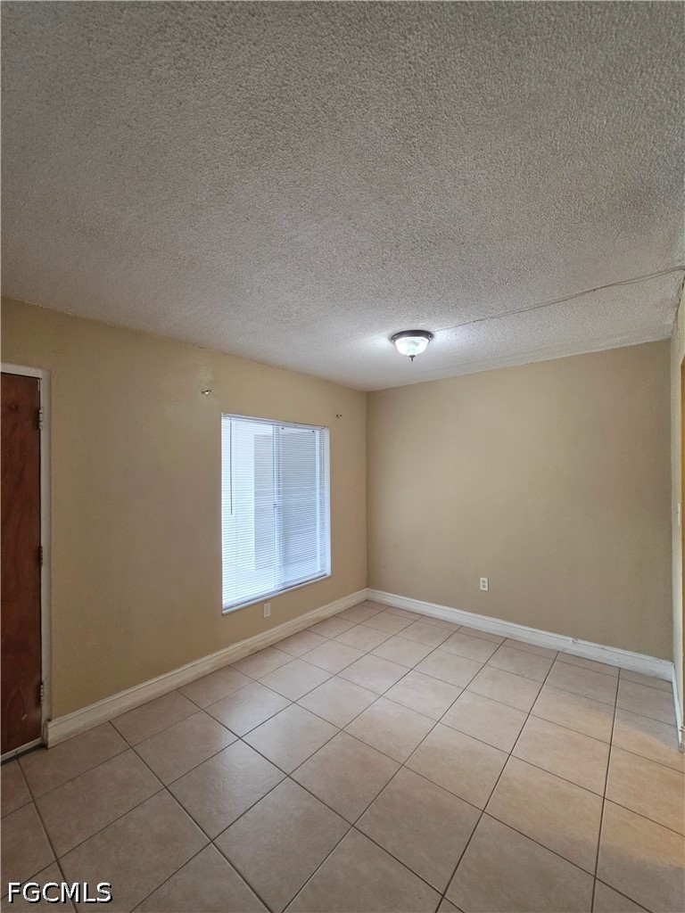 1830 Maravilla Ave 402 Property Photo 18