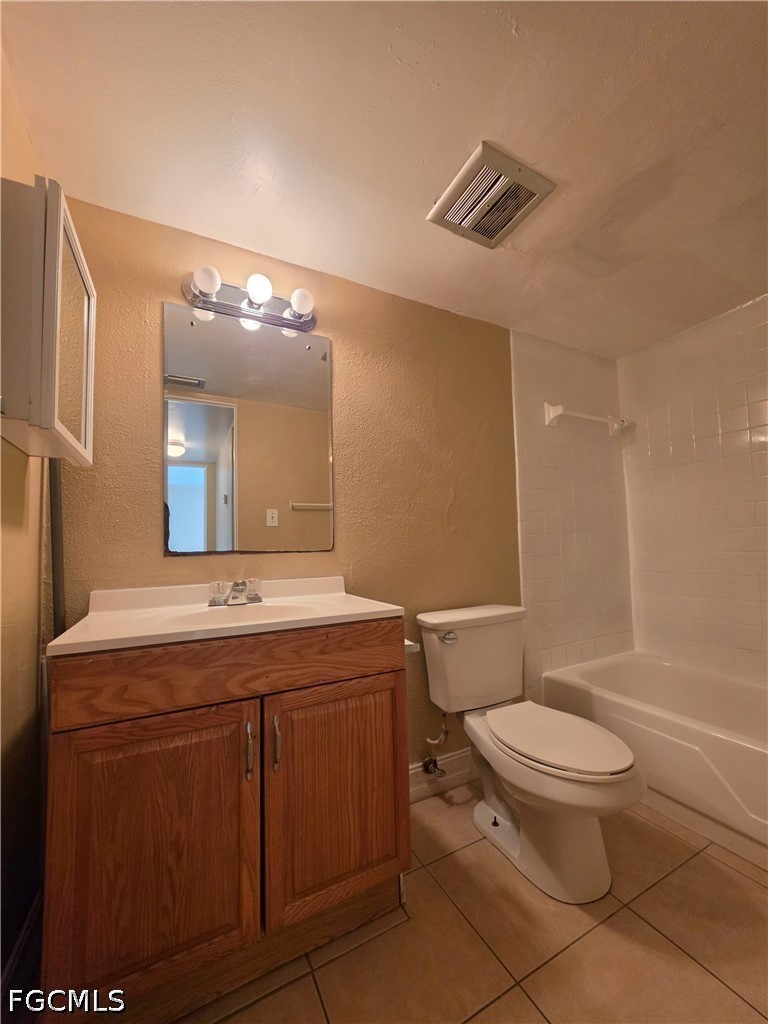 1830 Maravilla Ave 402 Property Photo 20