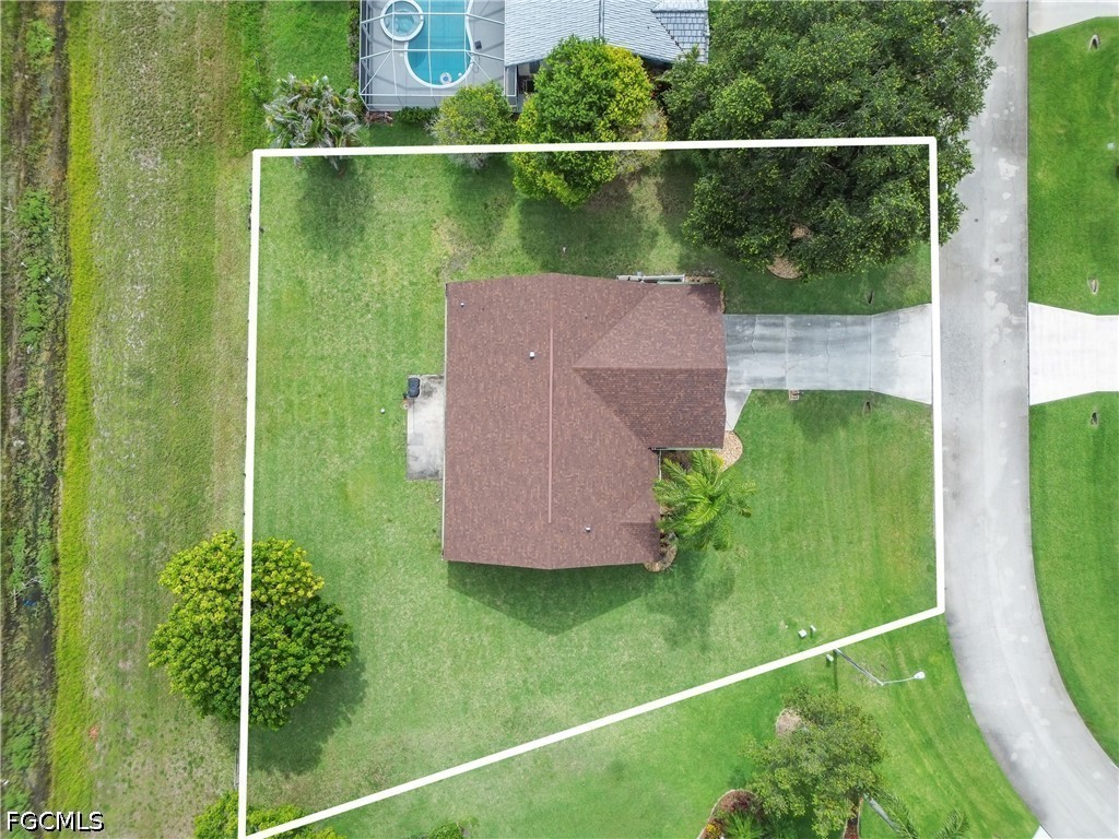 538 Whispering Wind Bend Property Photo 34