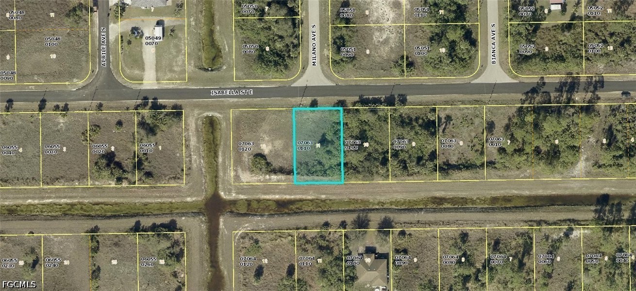1230 Isabella ST E Property Photo 1