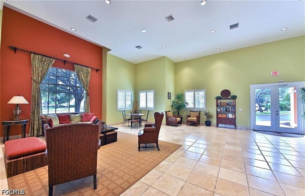 13180 Bella Casa Cir 276 Property Photo 27