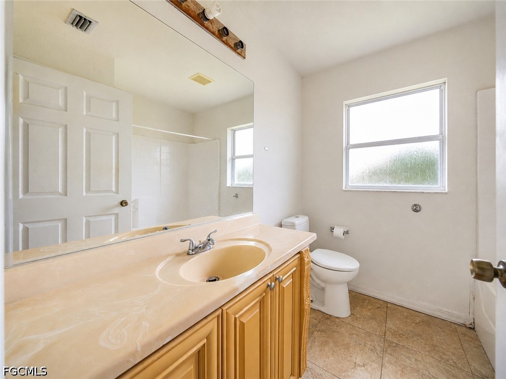 20 Hampton Ave Property Photo 10