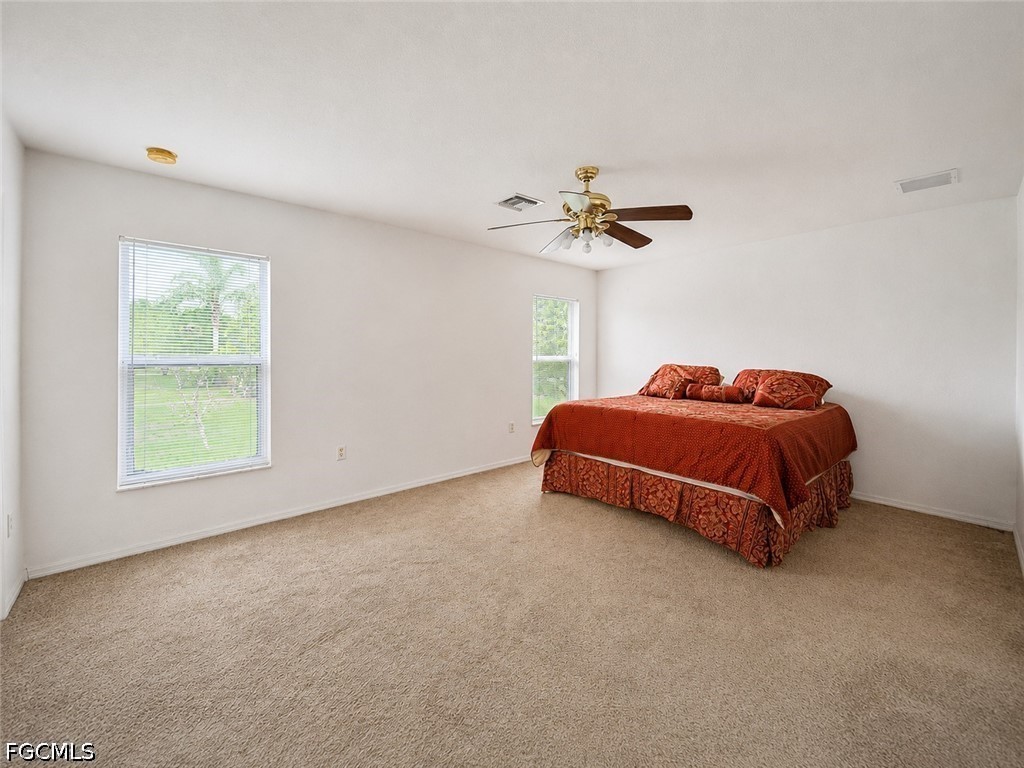 20 Hampton Ave Property Photo 11