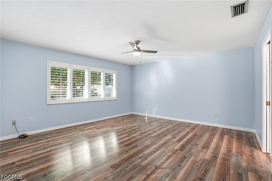 5964 Baker Ct Property Photo 26