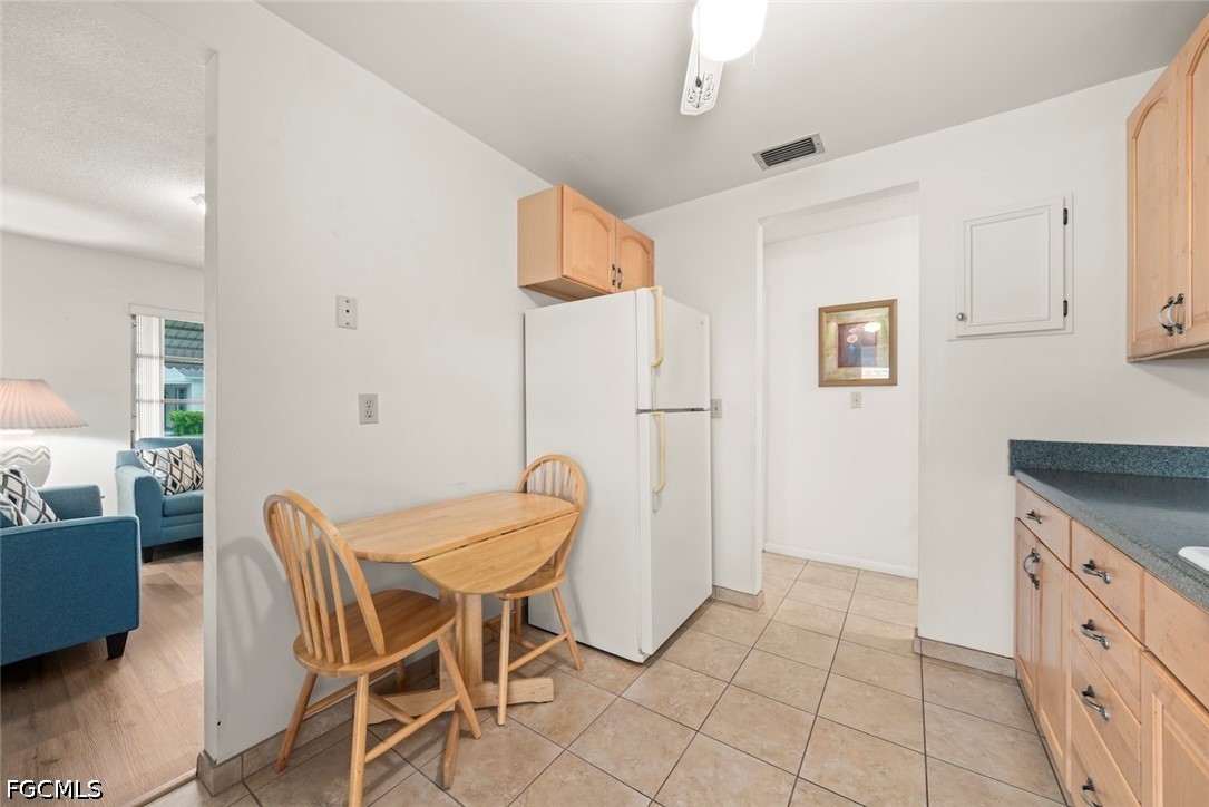 16 Dawn Flower Cir Property Photo 9