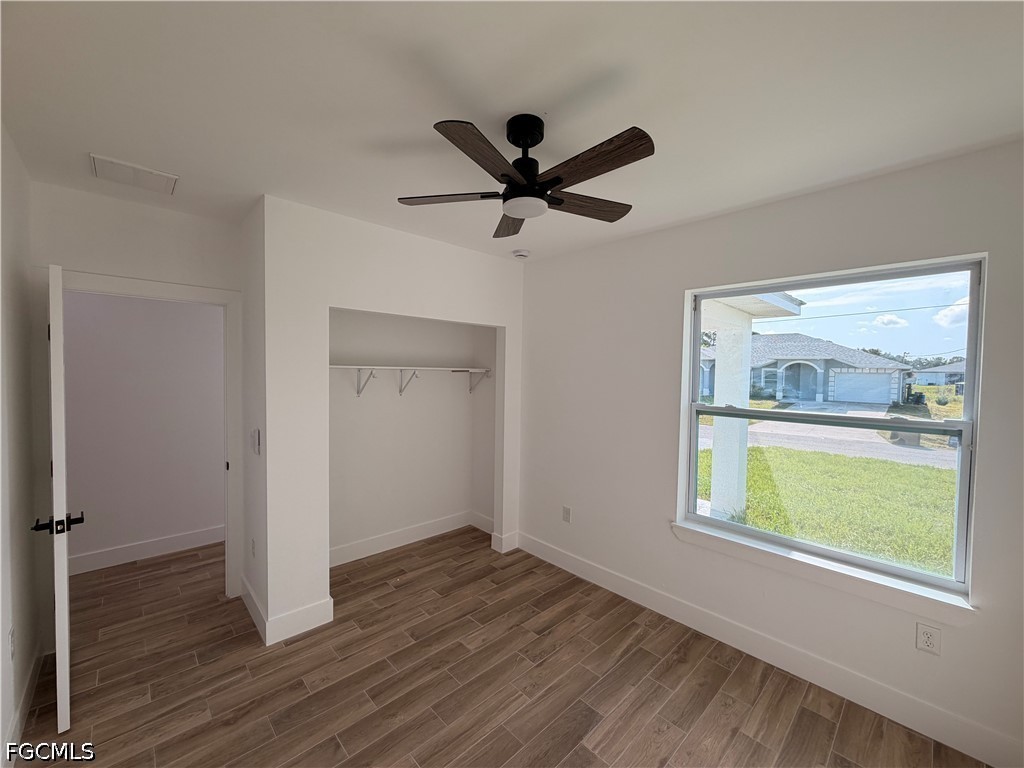 2212 Armour Rd Property Photo 5