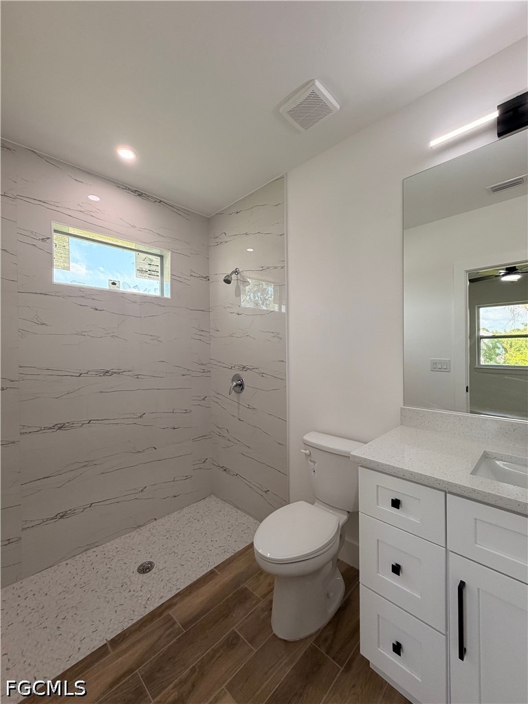 2212 Armour Rd Property Photo 18