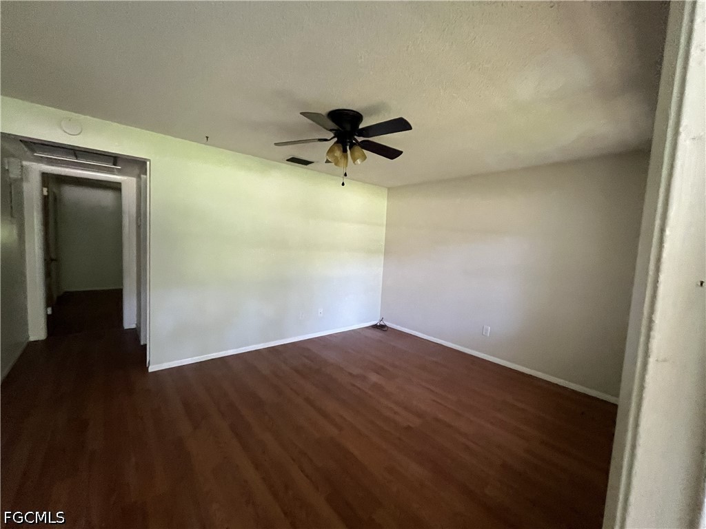 1265 Monica Ln Property Photo 6