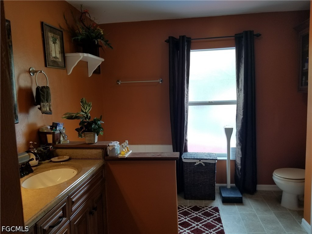 711 Epps Brown St E Property Photo 20