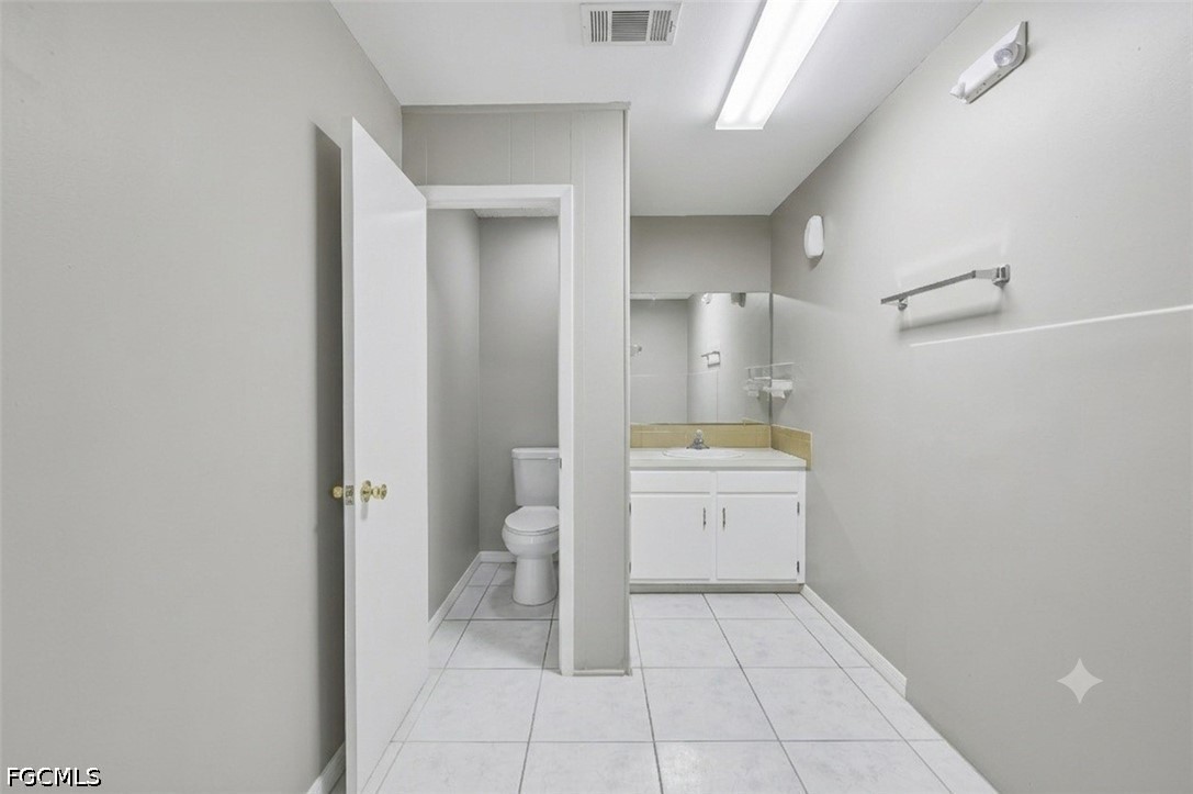 2080 Collier Ave Property Photo 26