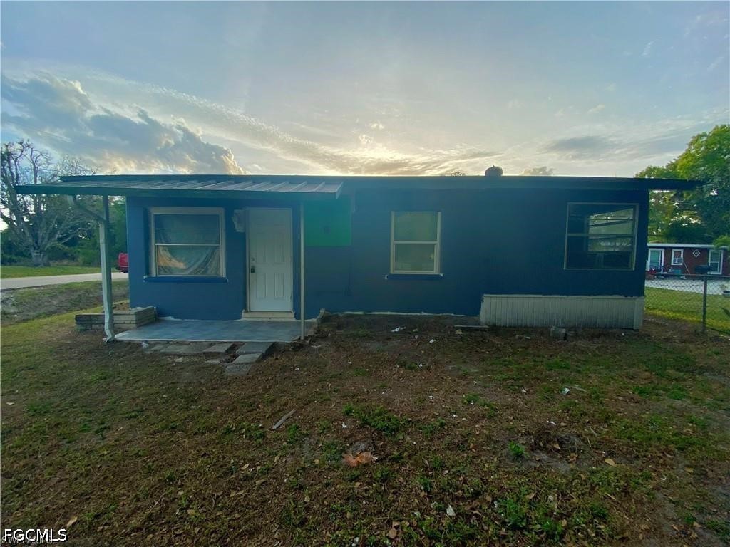 402 Miramar Rd Property Photo 1