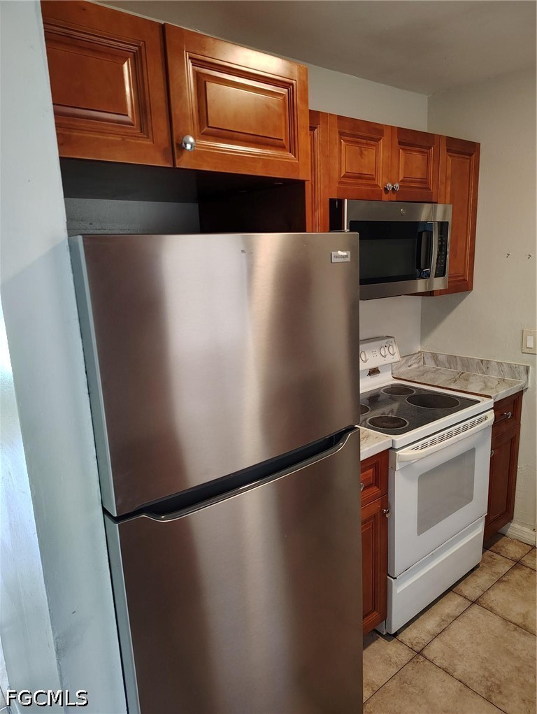 2709 Jackson Property Photo 4