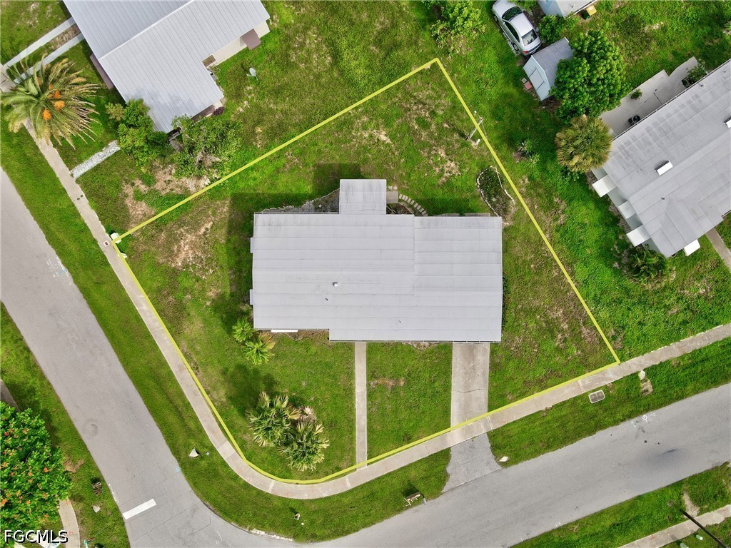 22018 Catherine Ave Property Photo 28