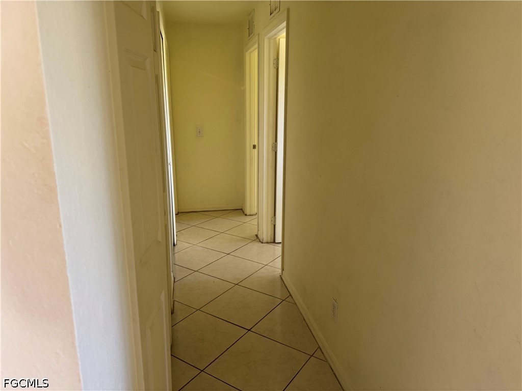 934 Garnet Ave Property Photo 9