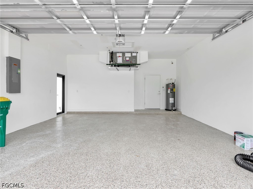 11225 Carnegie Ave Property Photo 27