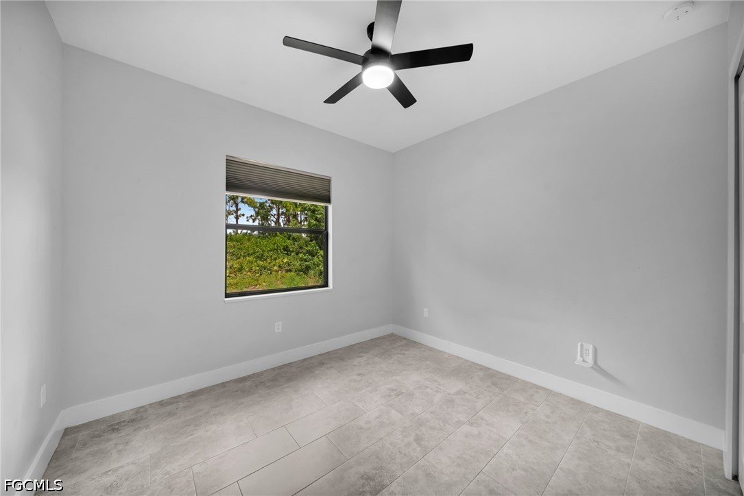 2902 Villa Ave S Property Photo 29