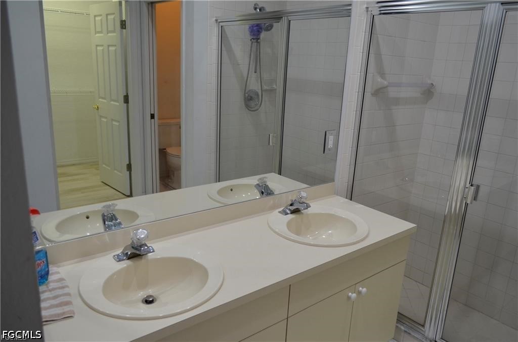 1702 Emerald Cove Dr Property Photo 11