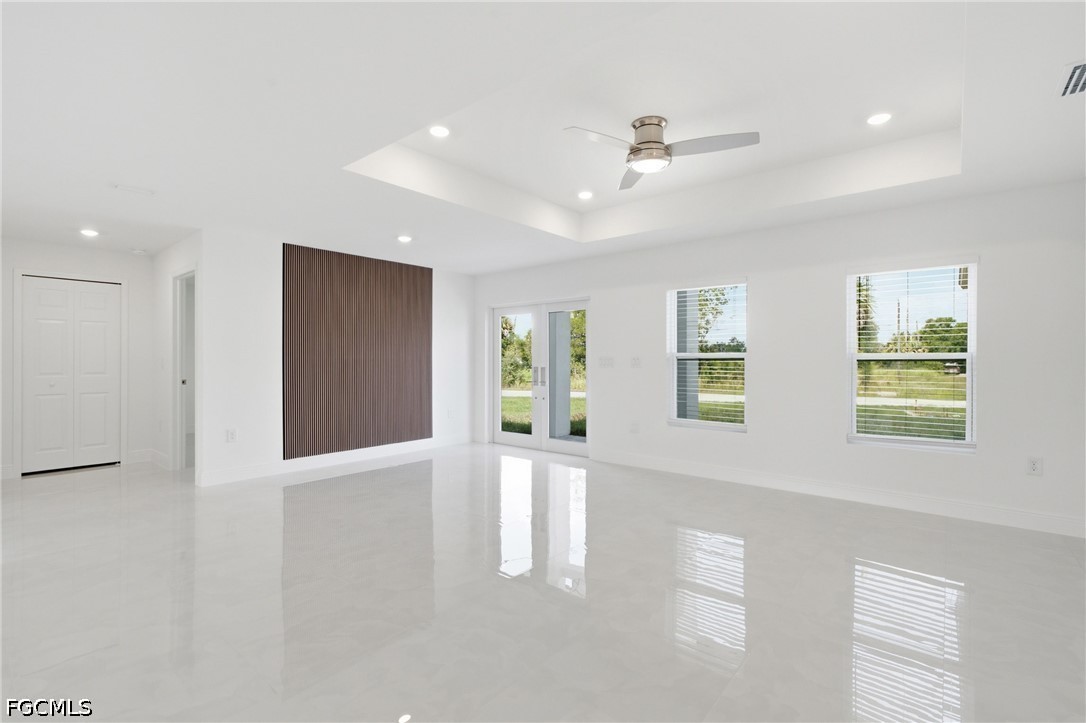 645 Whitmore Loop Property Photo 6