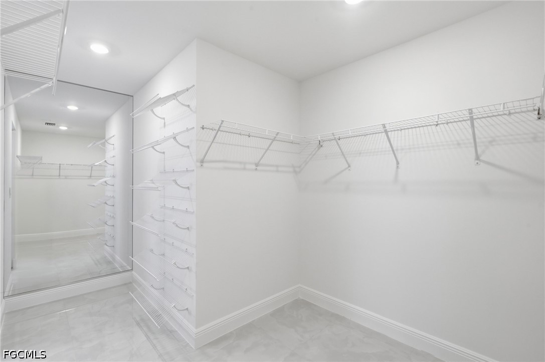 645 Whitmore Loop Property Photo 17