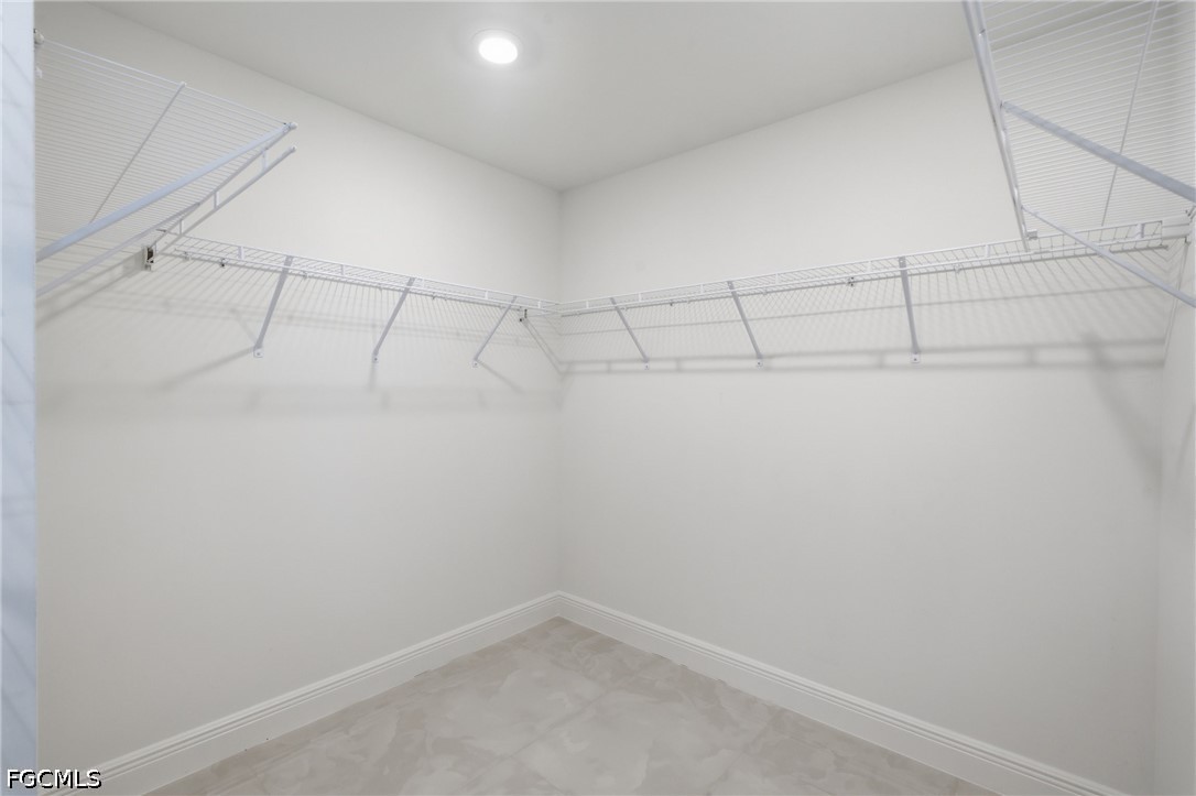645 Whitmore Loop Property Photo 18