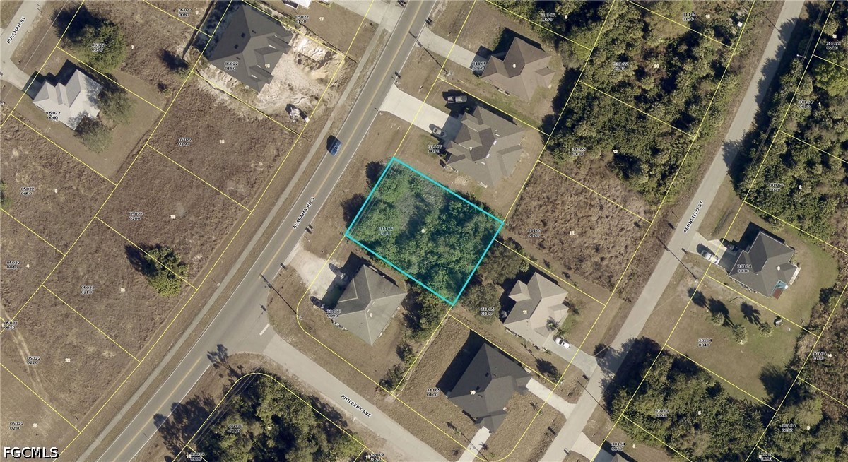 550/548 Alabama Rd S Property Photo 8