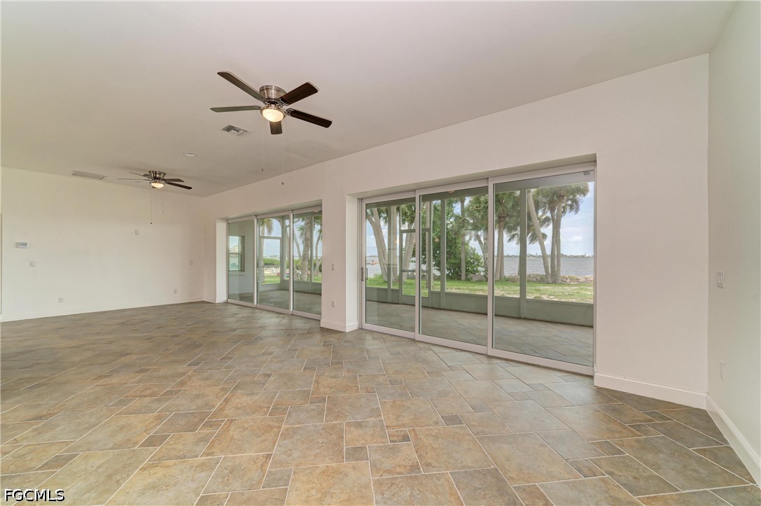 211 Bahia Vista Dr Property Photo 8