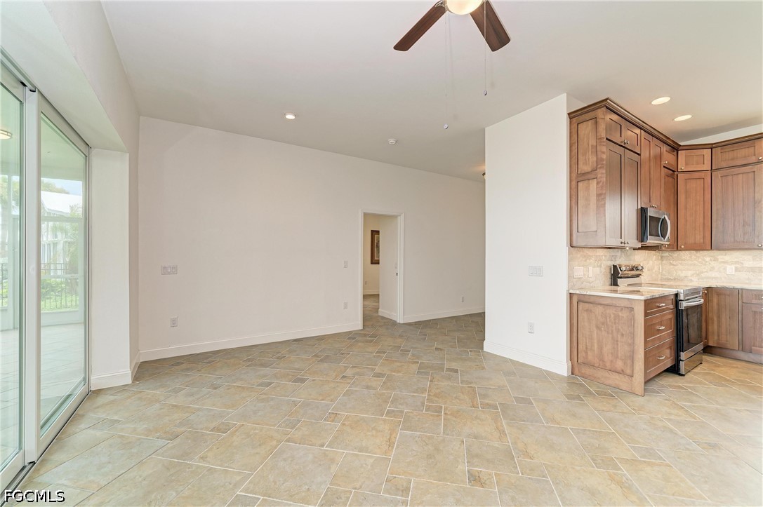211 Bahia Vista Dr Property Photo 10