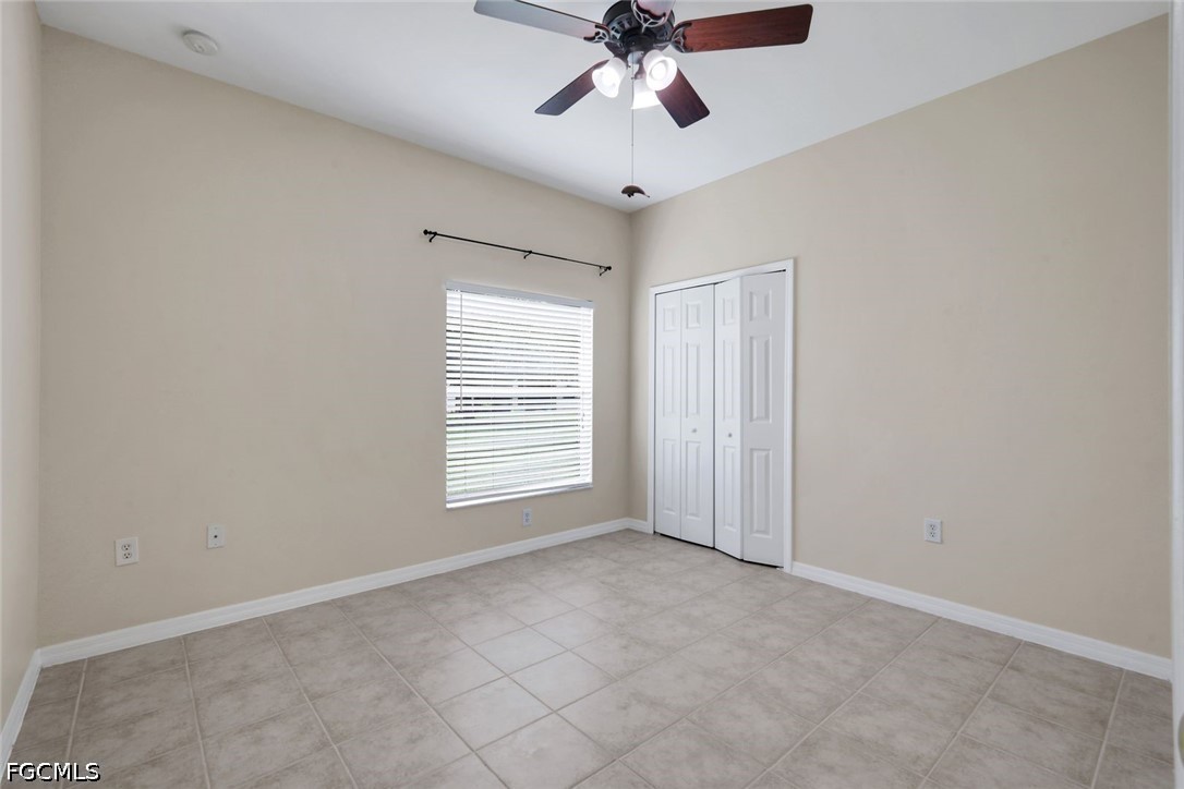 2563 Nature Pointe Loop Property Photo 12