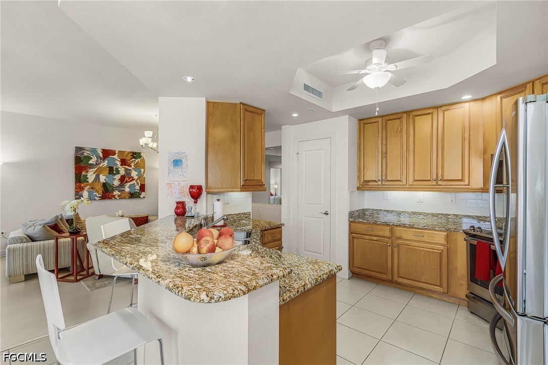 4192 Bay Beach Ln 872 Property Photo 7