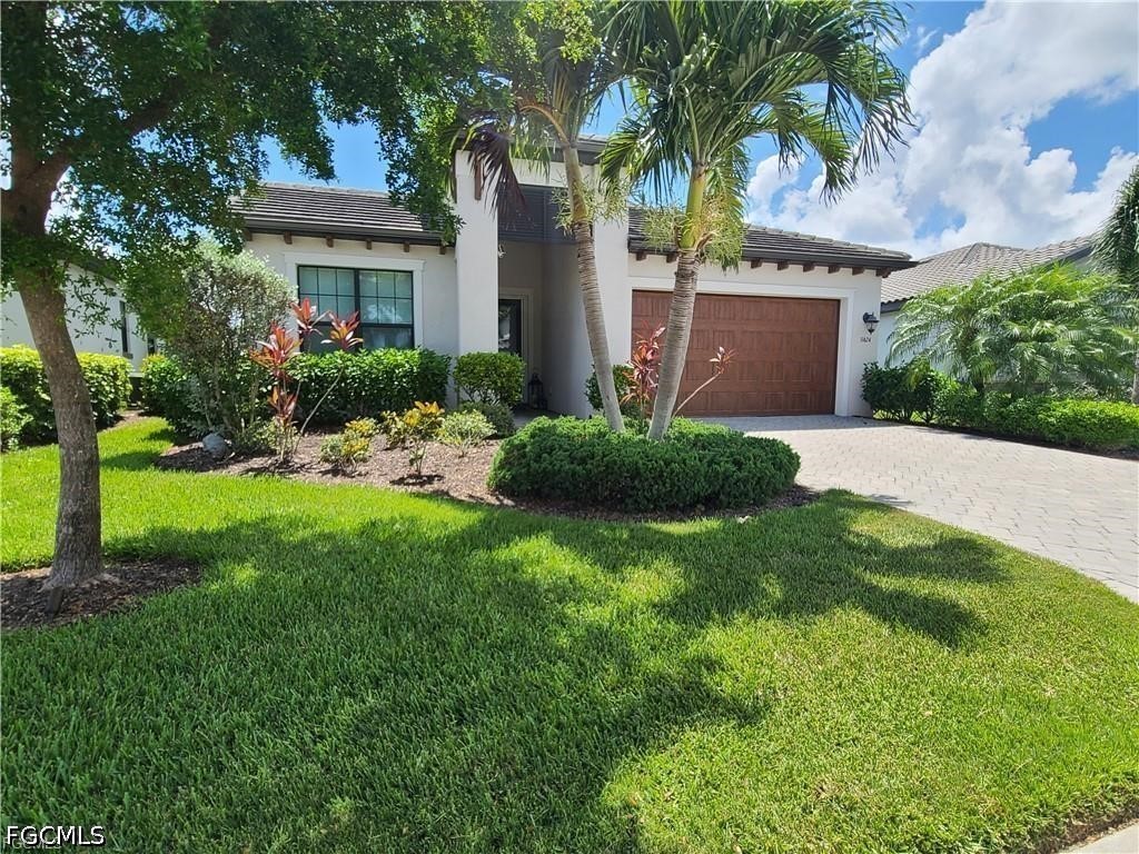 11624 Onyx Cir Property Photo 1