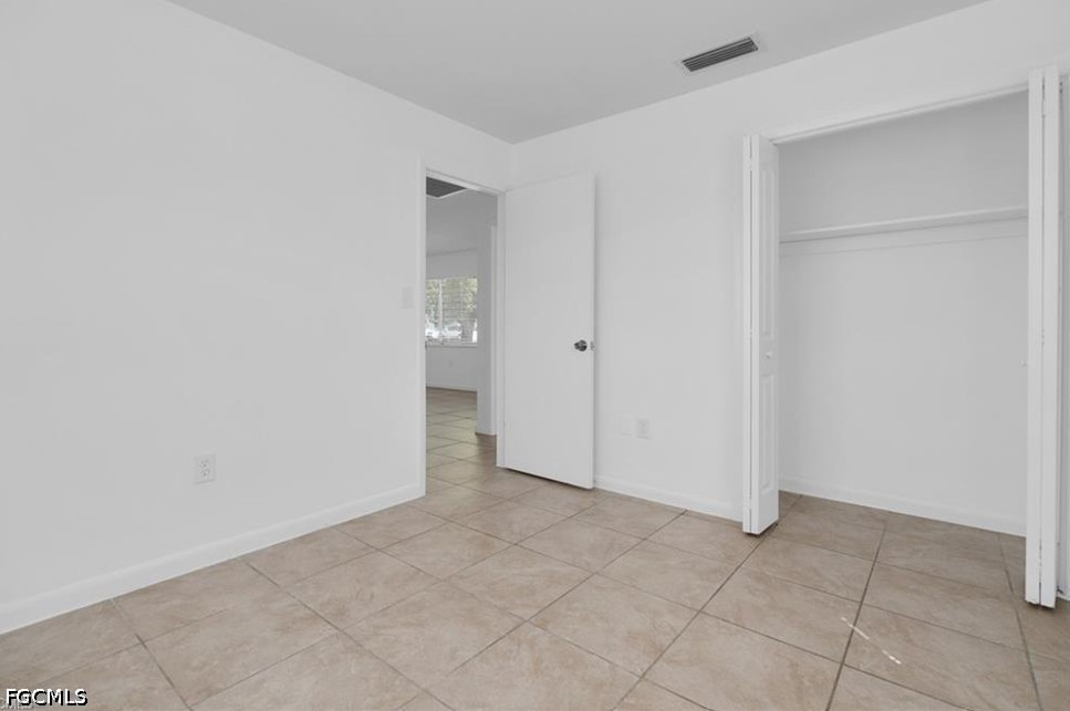 5534 7th Ave Property Photo 9