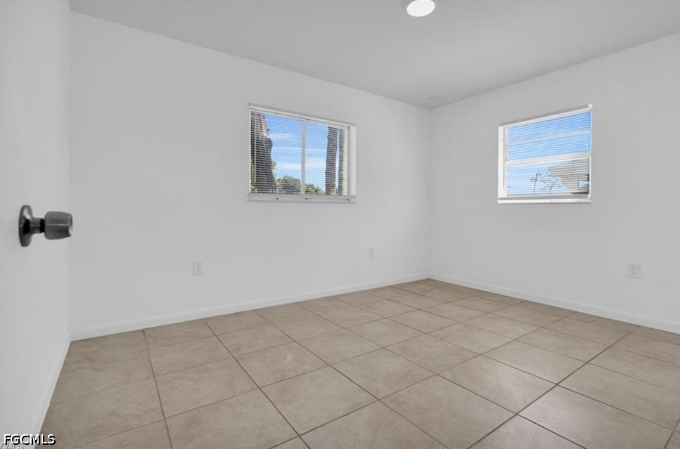 5534 7th Ave Property Photo 11
