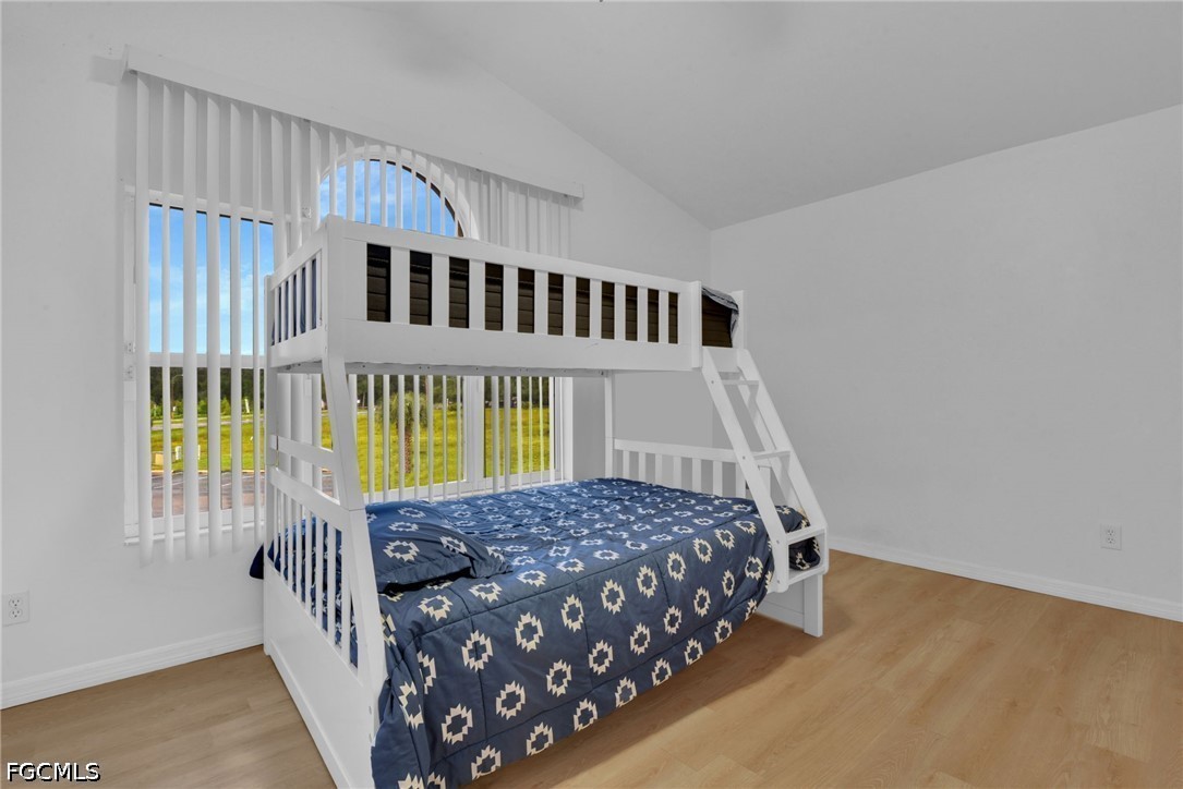 28 Cosmopolitan Dr 16 Property Photo 24