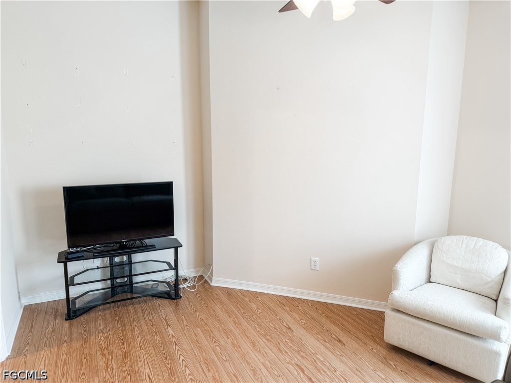 10704 Rio Mar Cir Property Photo 17