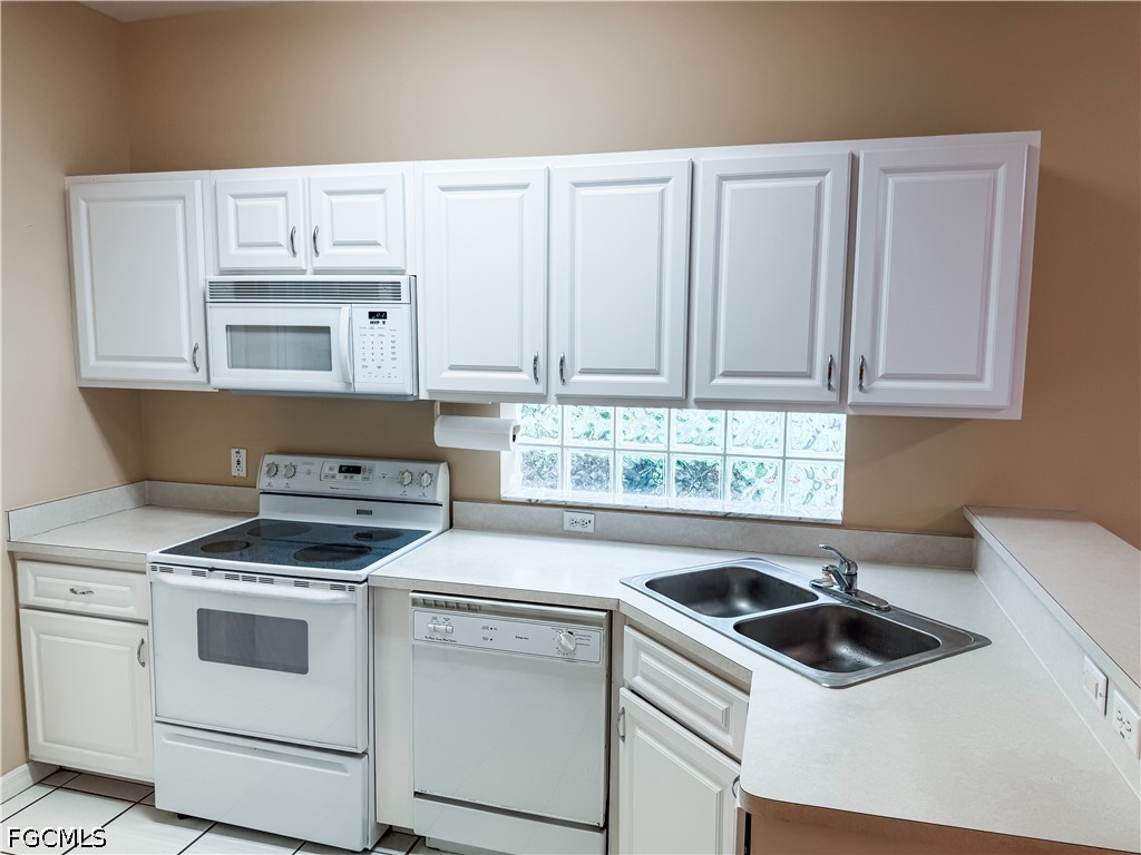 10704 Rio Mar Cir Property Photo 19