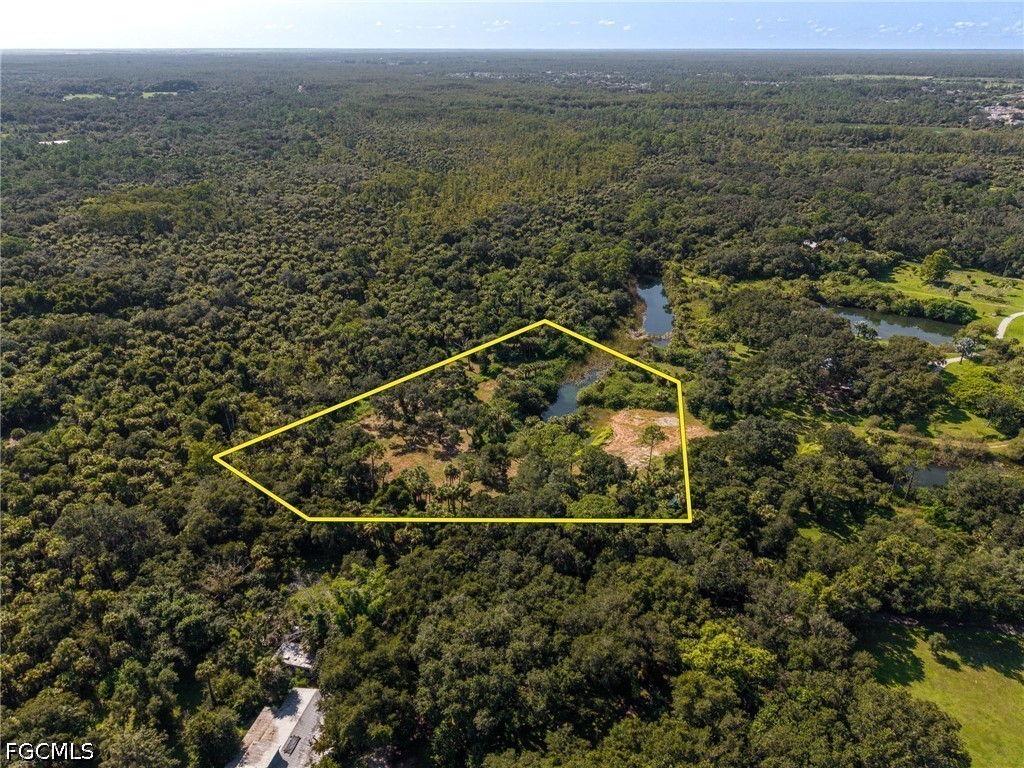 19040 Fox Run Rd Property Photo 23