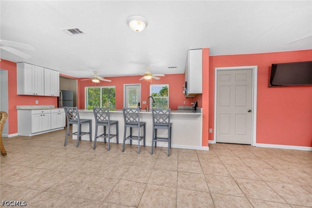433 Notson Ter Property Photo 3