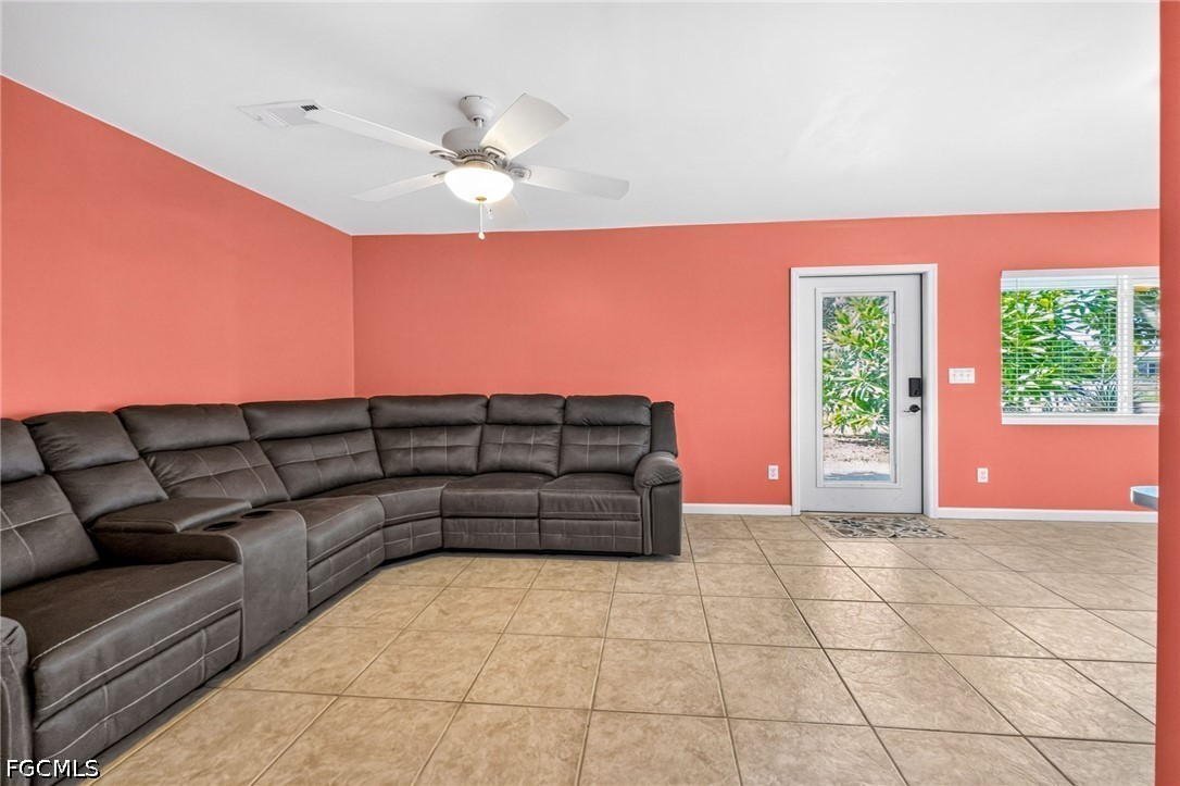 433 Notson Ter Property Photo 10