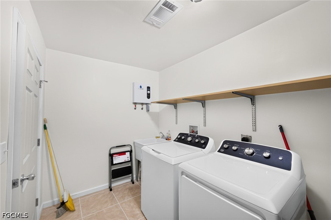 433 Notson Ter Property Photo 15