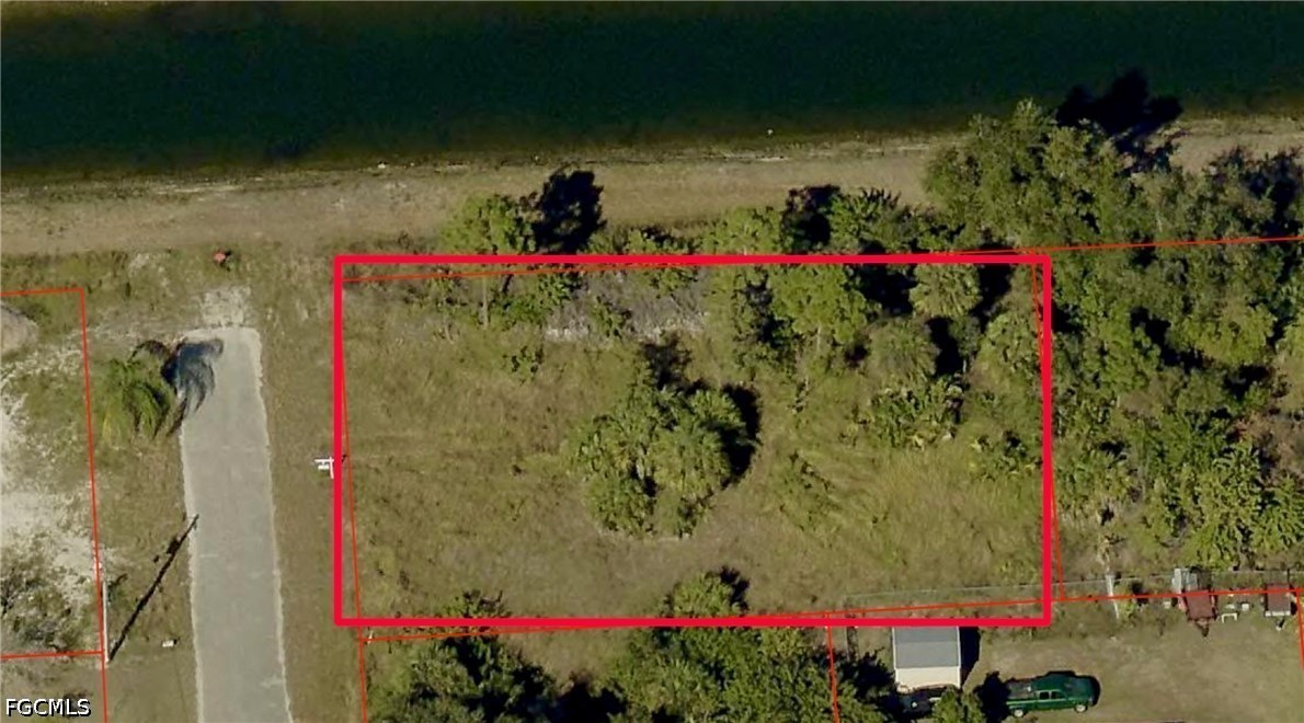 704 Brian AVE N Property Photo 1