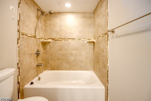 4616 Se 6th Ave 202 Property Photo 17