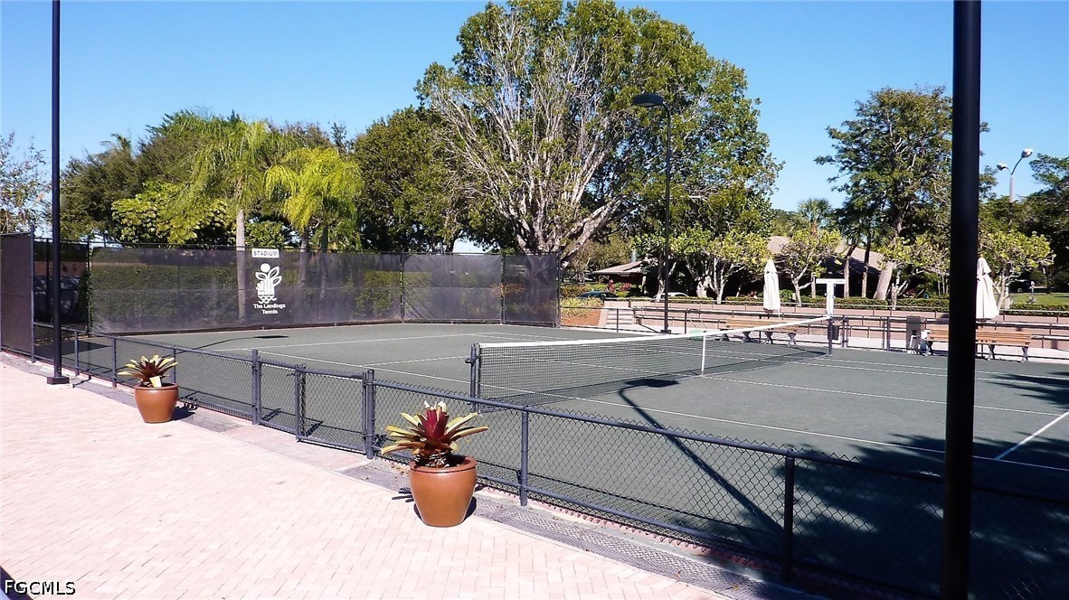 4390 Foremast Ct 2d Property Photo 39